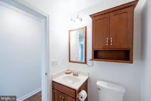 423 Honeysuckle Ln, Blue Bell, PA 19422 - Photo 27