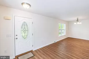 423 Honeysuckle Ln, Blue Bell, PA 19422 - Photo 7