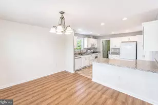 423 Honeysuckle Ln, Blue Bell, PA 19422 - Photo 11