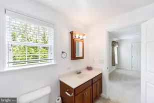423 Honeysuckle Ln, Blue Bell, PA 19422 - Photo 27