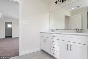 434 Hurst St, Bridgeport, PA 19405 - Photo 15