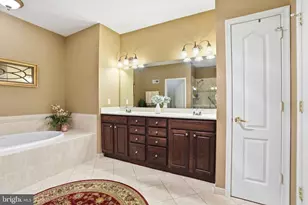 275 Country Club Dr, Telford, PA 18969 - Photo 31