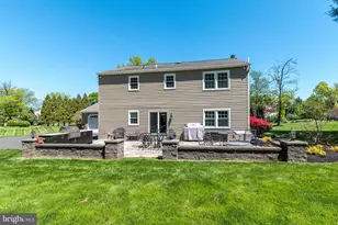 564 Derwin Dr, Blue Bell, PA 19422 - Photo 5