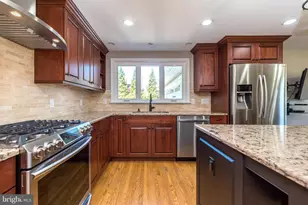 564 Derwin Dr, Blue Bell, PA 19422 - Photo 13