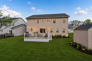 3009 Lynwood Ct, Pennsburg, PA 18073 - Photo 3