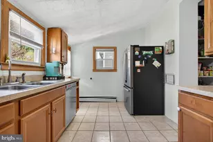 307 Spring St, Royersford, PA 19468 - Photo 17
