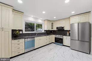 500 W Waverly Rd, Glenside, PA 19038 - Photo 9