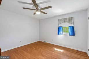 1375 Downing Dr, Hatfield, PA 19440 - Photo 25