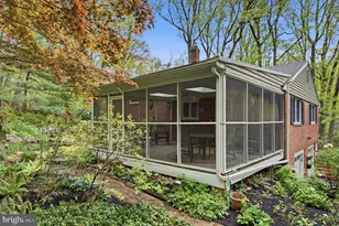 573 Brookwood Rd, Wayne, PA 19087 - Photo 27