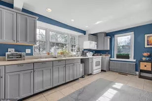 676 W Germantown Pike, Plymouth Meeting, PA 19462 - Photo 9