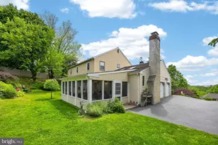 149 Farmhouse Dr, Audubon, PA 19403 - Photo 3