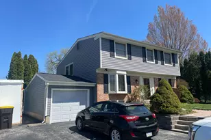 1617 Sylvan Dr, Blue Bell, PA 19422 - Photo 3