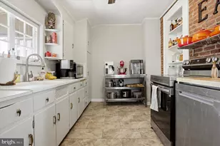 343 Spring Mill Ave, Conshohocken, PA 19428 - Photo 9