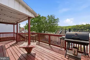 343 Spring Mill Ave, Conshohocken, PA 19428 - Photo 21
