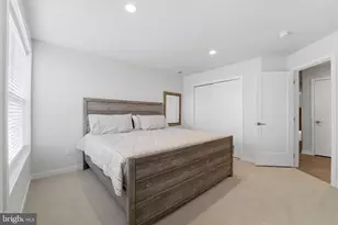2030 Julia Dr, Conshohocken, PA 19428 - Photo 25