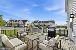 2030 Julia Dr, Conshohocken, PA 19428 - Photo 35