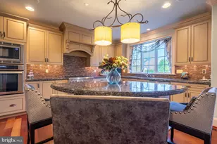 301 Julian Ct, Plymouth Meeting, PA 19462 - Photo 21