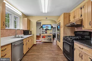 6 Overbrook Pkwy, Wynnewood, PA 19096 - Photo 21