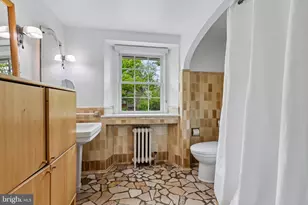 6 Overbrook Pkwy, Wynnewood, PA 19096 - Photo 33