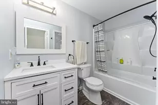 2058 Berkeley Dr, Pennsburg, PA 18073 - Photo 13