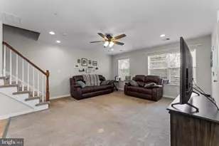 2058 Berkeley Dr, Pennsburg, PA 18073 - Photo 3