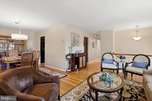118 Clarrige Dr, Willow Grove, PA 19090 - Photo 7