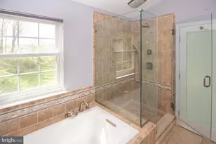 19 Viburnum Ct, Lafayette Hill, PA 19444 - Photo 31