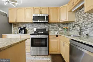 286 Birch Dr, Lafayette Hill, PA 19444 - Photo 9