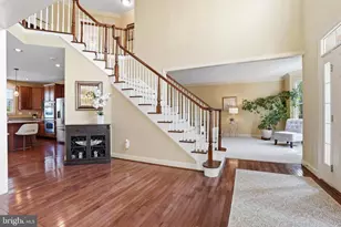 512 Championship Dr, Harleysville, PA 19438 - Photo 9