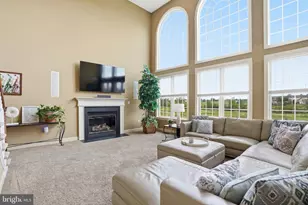 512 Championship Dr, Harleysville, PA 19438 - Photo 29