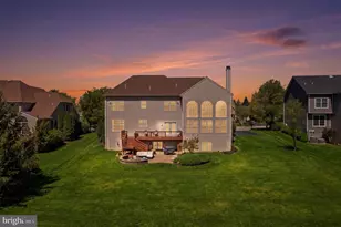 512 Championship Dr, Harleysville, PA 19438 - Photo 3