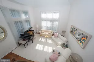 416 Spring Garden Ln, Conshohocken, PA 19428 - Photo 5