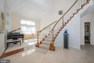 416 Spring Garden Ln, Conshohocken, PA 19428 - Photo 3