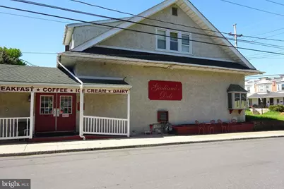 427 N Chestnut Street, Lansdale, PA 19446 - Photo 3