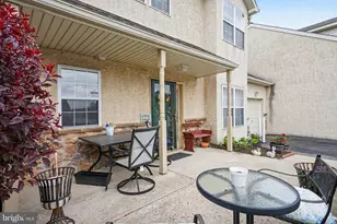 44 Stuart Dr, Norristown, PA 19401 - Photo 3