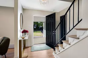 258 Hawthorne Cir, North Wales, PA 19454 - Photo 5