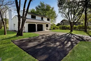 258 Hawthorne Cir, North Wales, PA 19454 - Photo 3