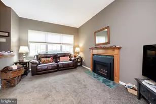 356 Robin Ln, Collegeville, PA 19426 - Photo 7