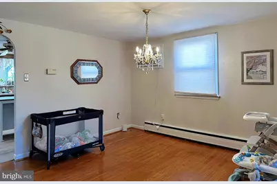 708 E Fornance Street, Norristown, PA 19401 - Photo 15