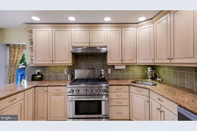 2002 Lantern Lane, Oreland, PA 19075 - Photo 19