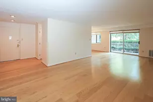 1637 Oakwood Dr, Penn Valley, PA 19072 - Photo 3