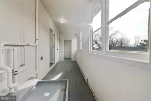 301 E Vine St, Pottstown, PA 19464 - Photo 9