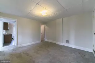 301 E Vine St, Pottstown, PA 19464 - Photo 7