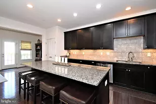 1717 Lisa Ct, Hatfield, PA 19440 - Photo 5