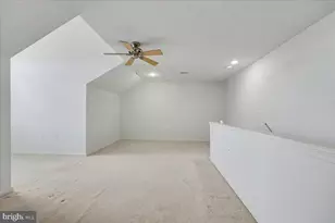 330 Pebble Beach Dr, Linfield, PA 19468 - Photo 29