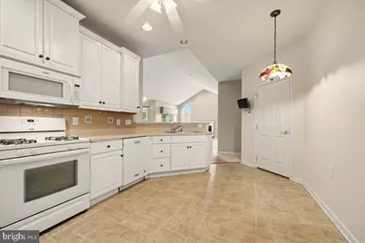 330 Pebble Beach Drive, Linfield, PA 19468 - Photo 17