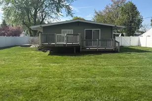 25 Maple Ave, Hatboro, PA 19040 - Photo 15