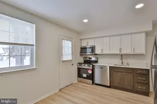 305 S Warminster Rd, Hatboro, PA 19040 - Photo 3