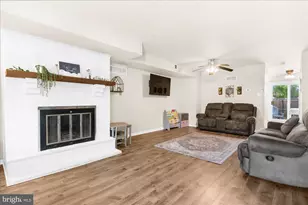 1802 Walnut Ridge Estate, Pottstown, PA 19464 - Photo 5