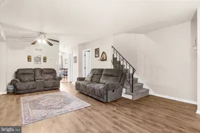 1802 Walnut Ridge Estate, Pottstown, PA 19464 - Photo 7